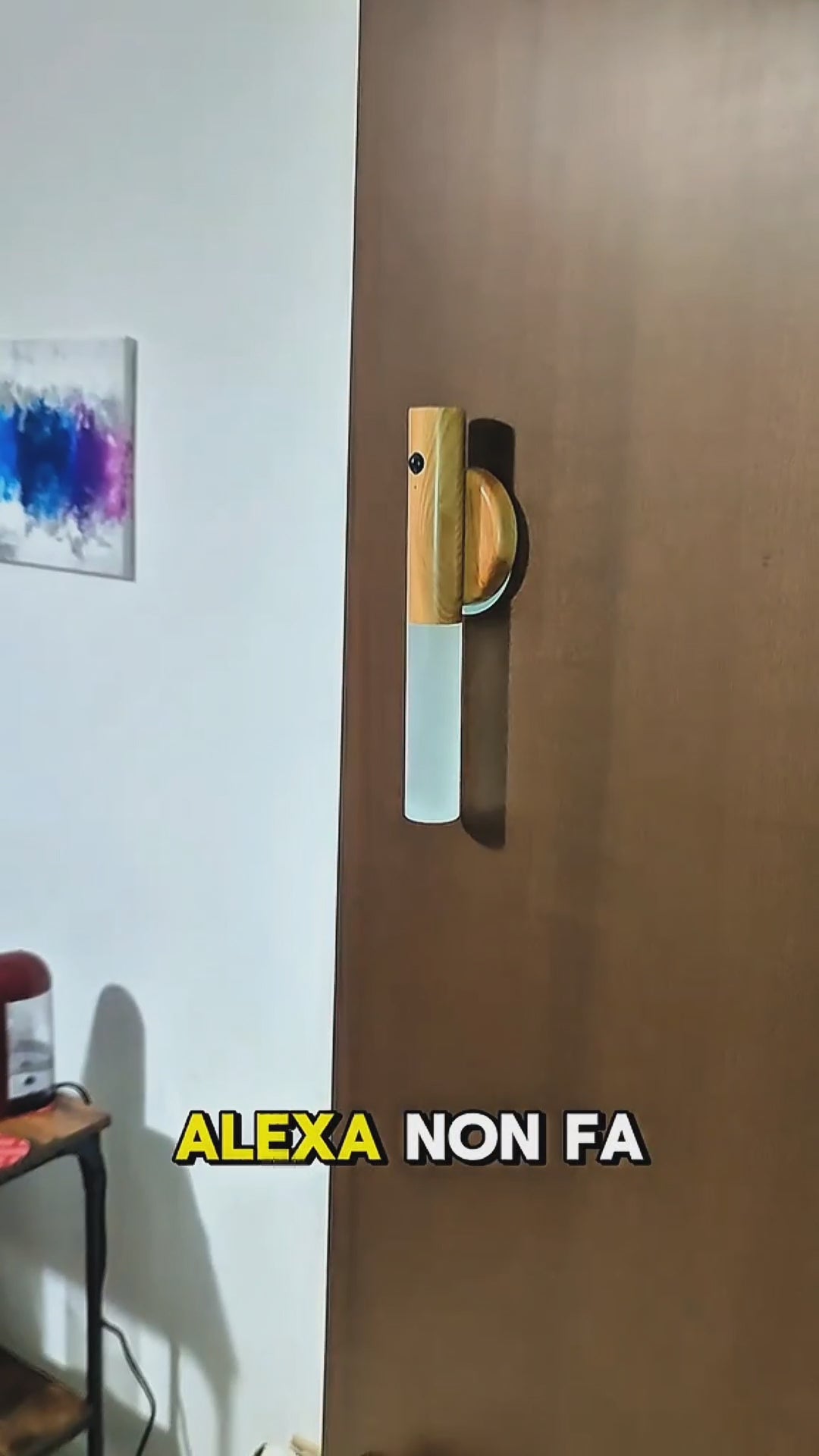 Carica il video: 